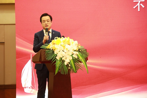 王咸刚